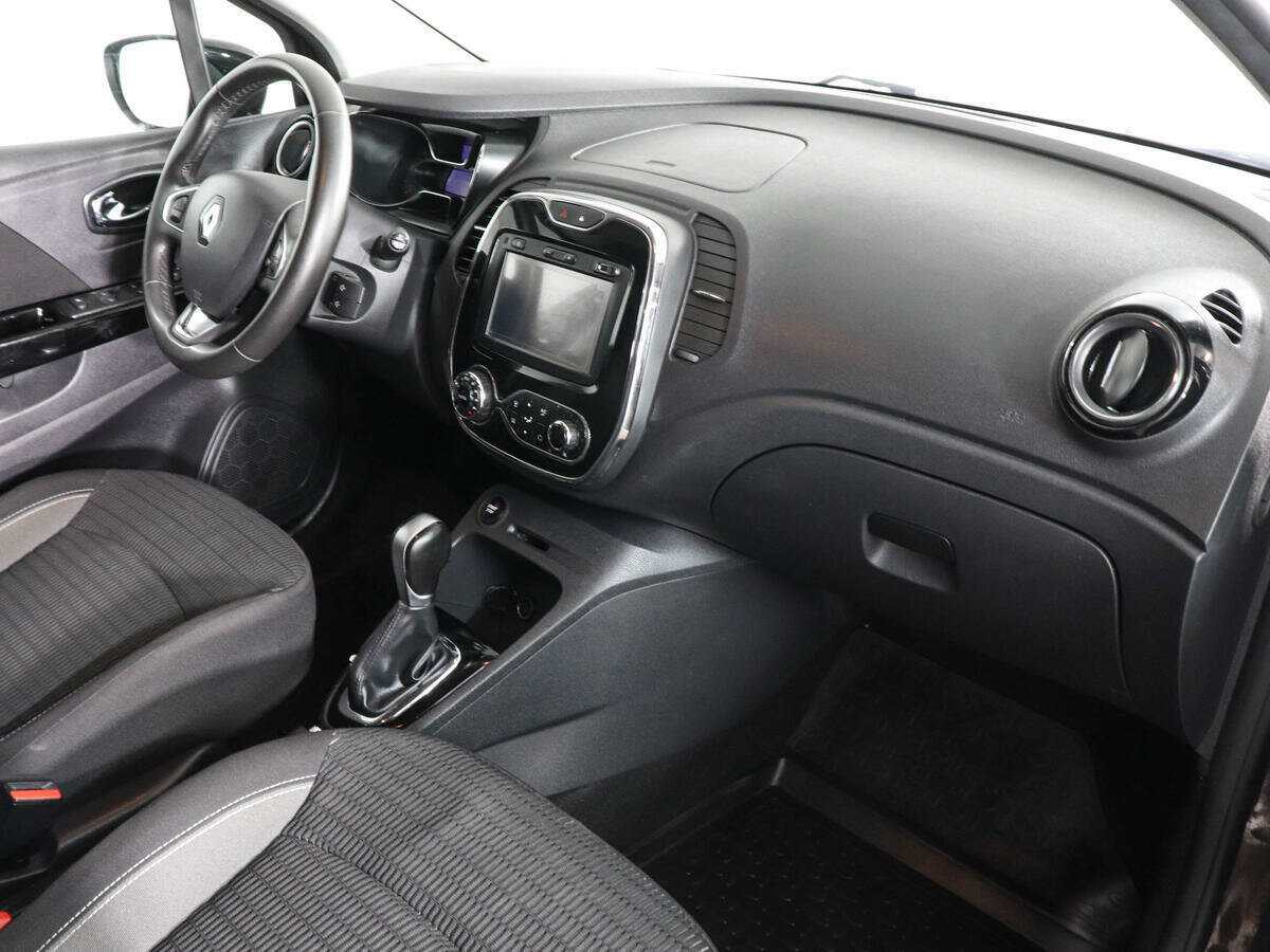 Renault Kaptur с пробегом — 2017 год. Фото: #9