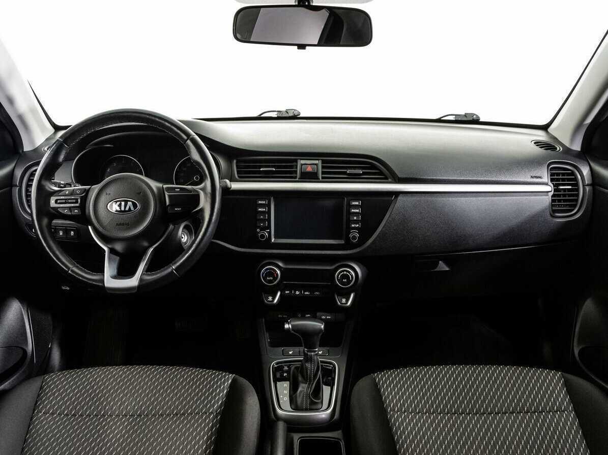Kia Rio с пробегом — 2019 год. Фото: #9