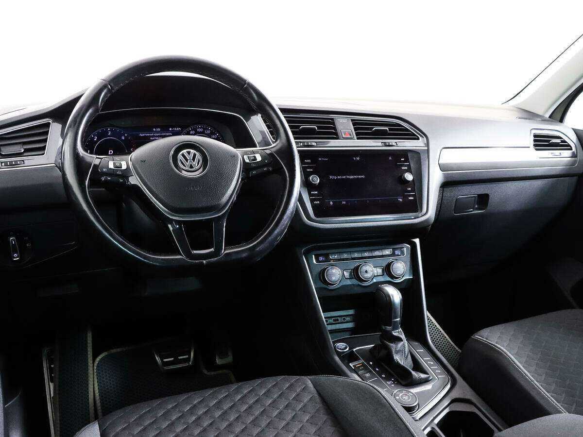 Volkswagen Tiguan с пробегом — 2018 год. Фото: #8