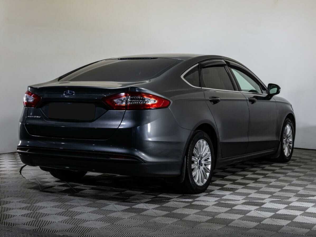 Ford Mondeo с пробегом — 2015 год. Фото: #3