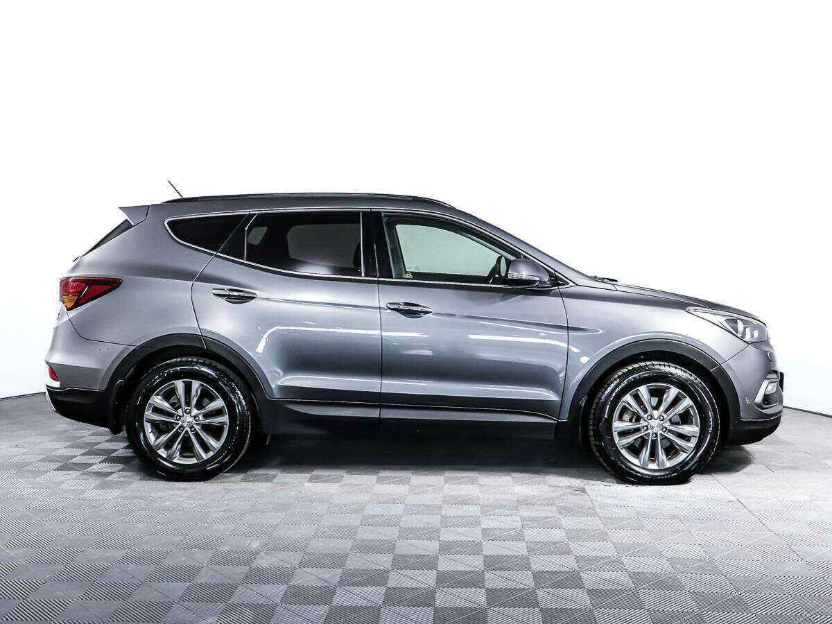 Hyundai Santa Fe с пробегом — 2015 год. Фото: #3
