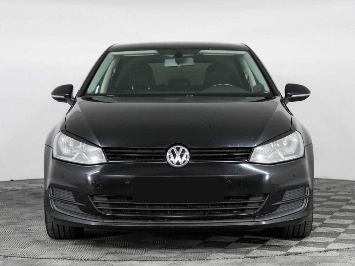Volkswagen Golf с пробегом — 2013 год. Фото: #1
