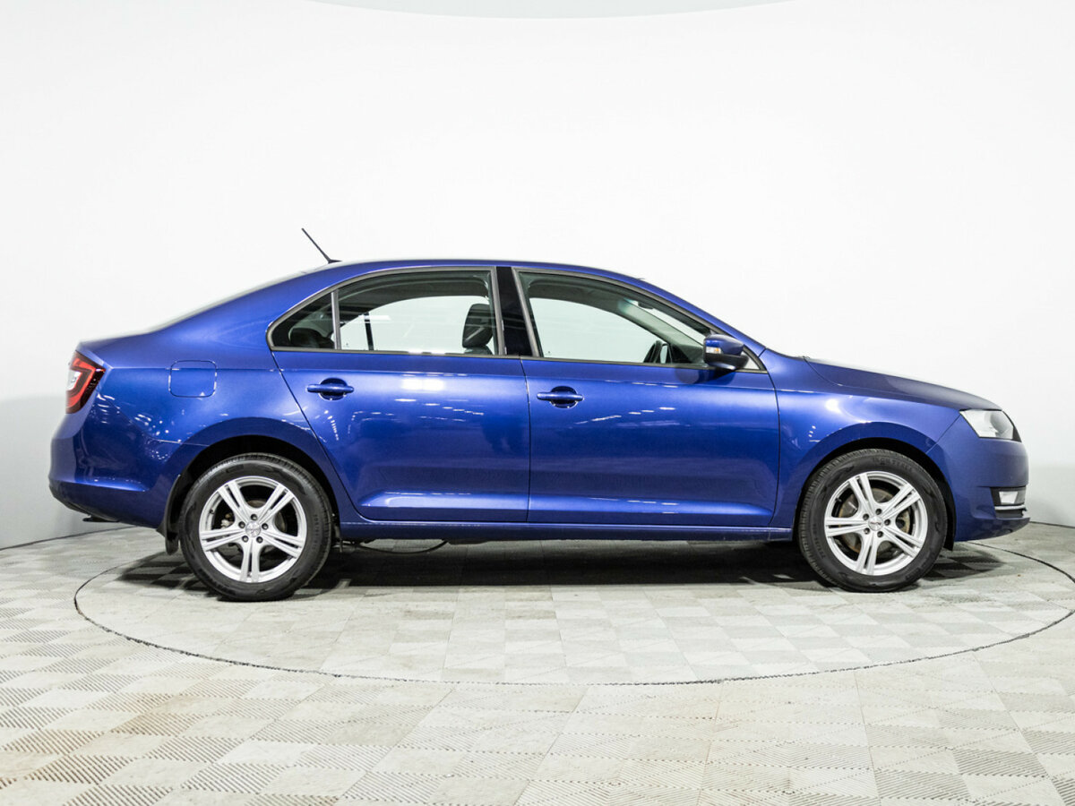 Skoda Rapid с пробегом — 2019 год. Фото: #3