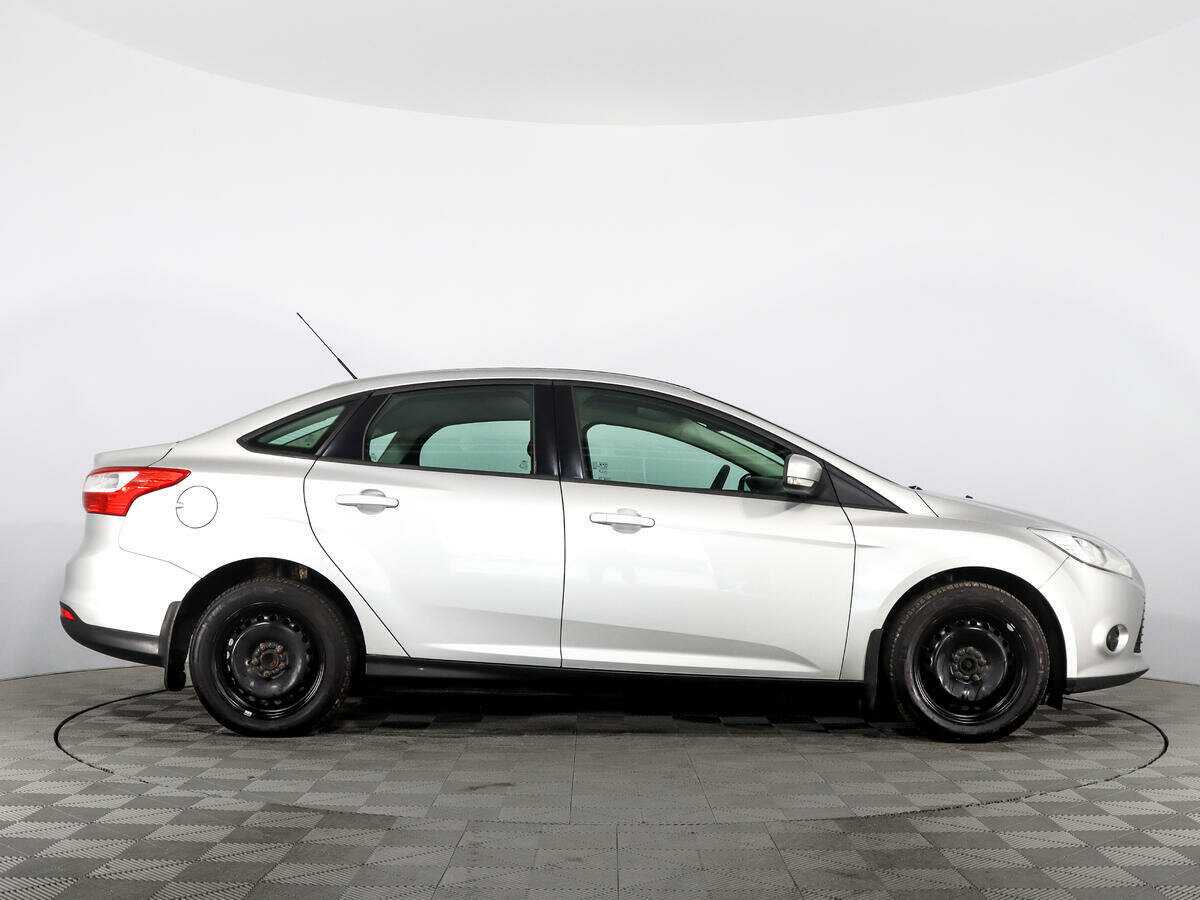 Ford Focus с пробегом — 2013 год. Фото: #3