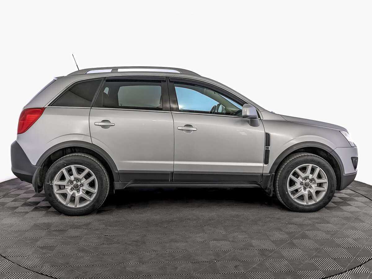 Opel Antara с пробегом — 2013 год. Фото: #3