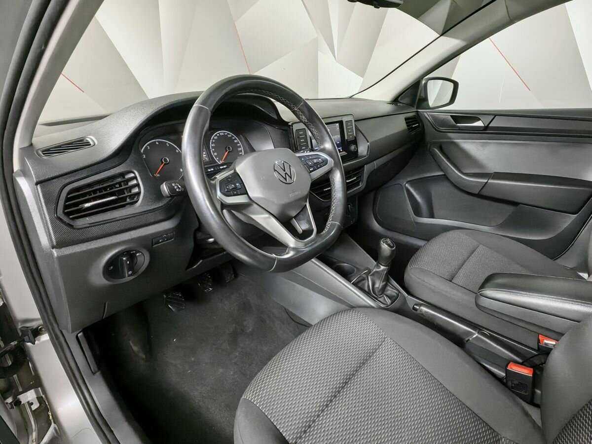 Volkswagen Polo с пробегом — 2020 год. Фото: #13