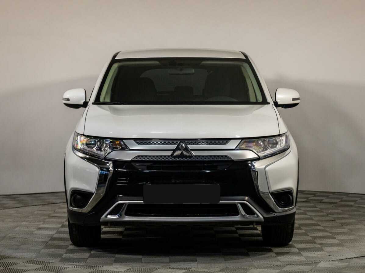 Mitsubishi Outlander с пробегом — 2020 год. Посмотреть фото
