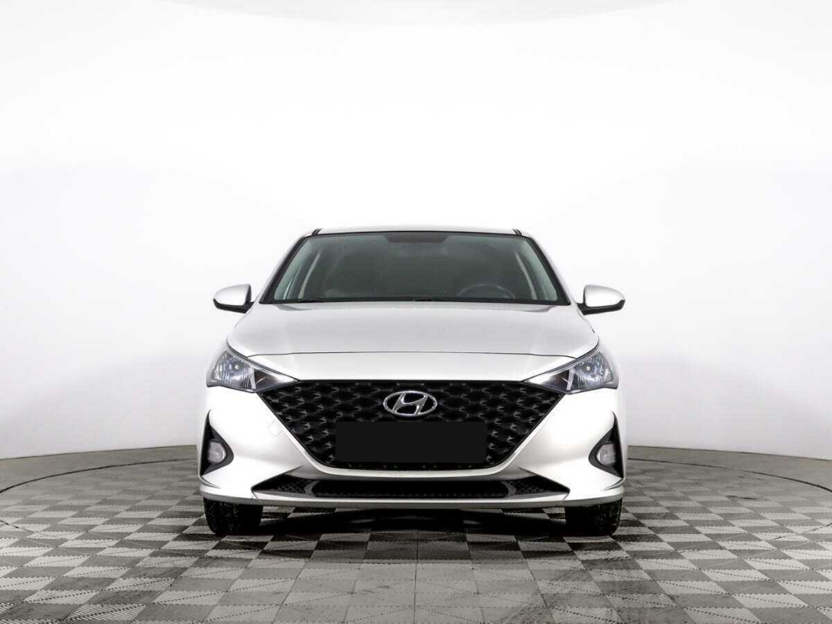 Hyundai Solaris с пробегом — 2021 год. Фото: #1