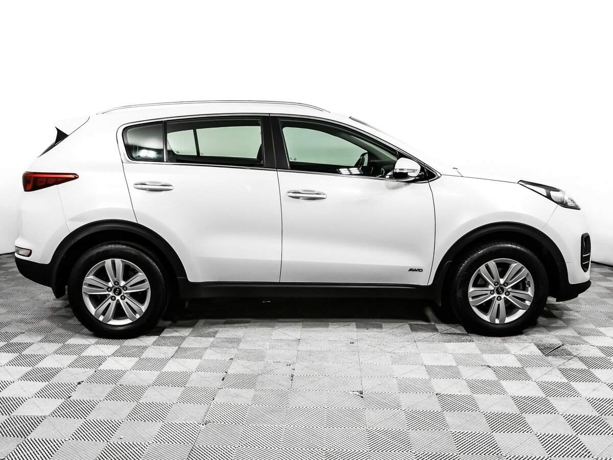 Kia Sportage с пробегом — 2016 год. Фото: #3