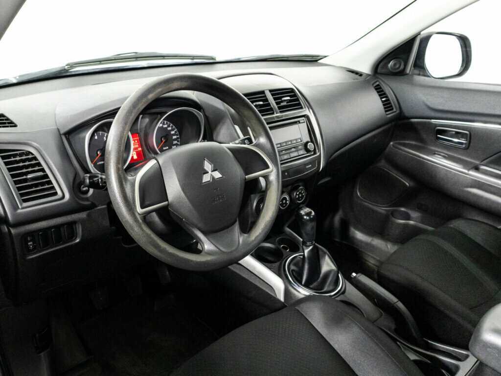 Mitsubishi ASX с пробегом — 2013 год. Фото: #10