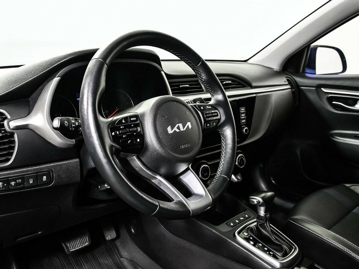 Kia Rio с пробегом — 2022 год. Фото: #11