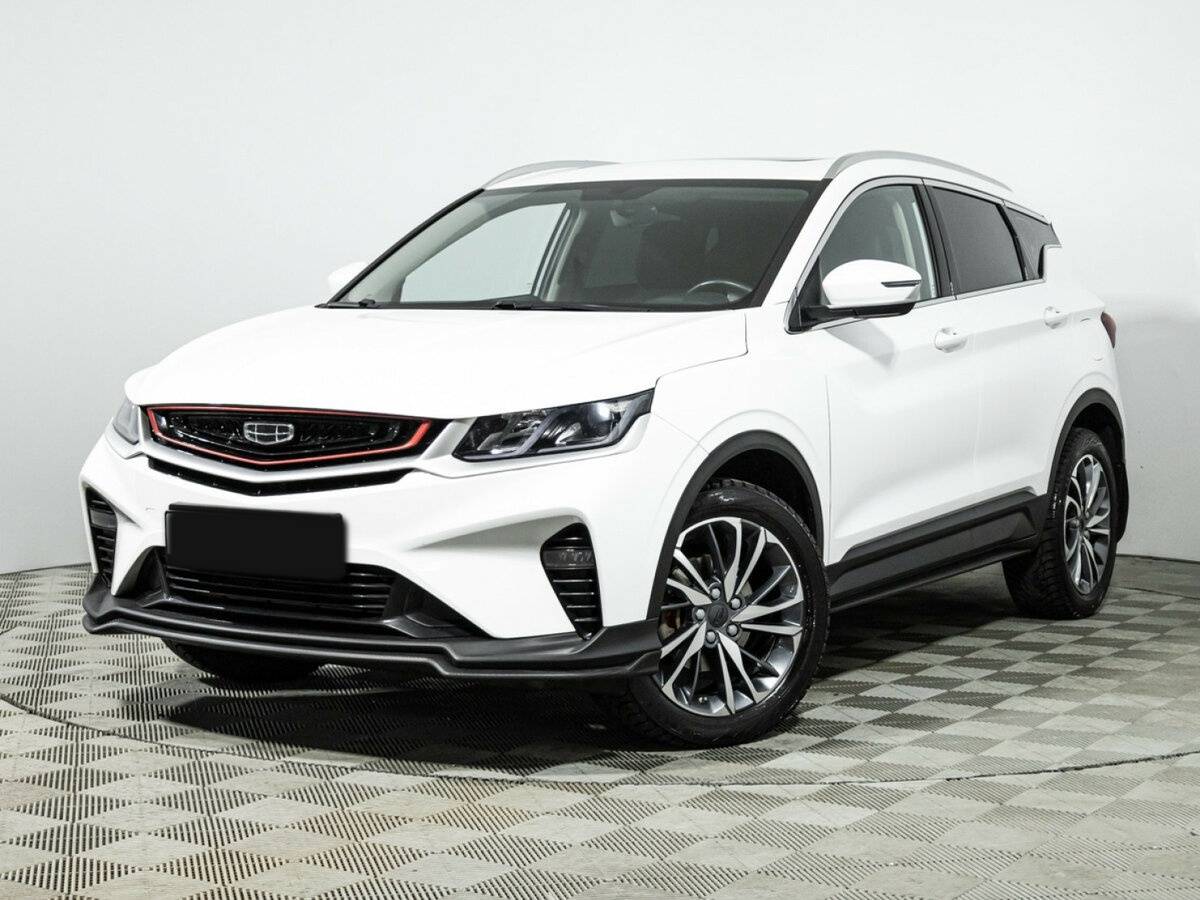 Geely Coolray с пробегом — 2023 год. Посмотреть фото