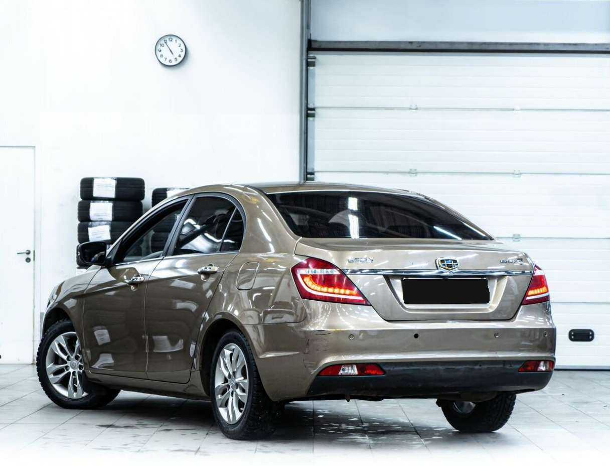 Geely Emgrand 7 с пробегом — 2016 год. Фото: #3