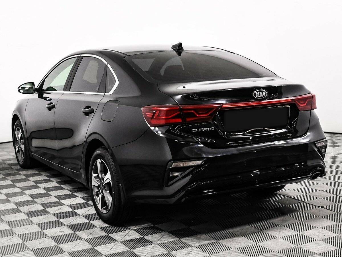 Kia Cerato с пробегом — 2021 год. Фото: #6