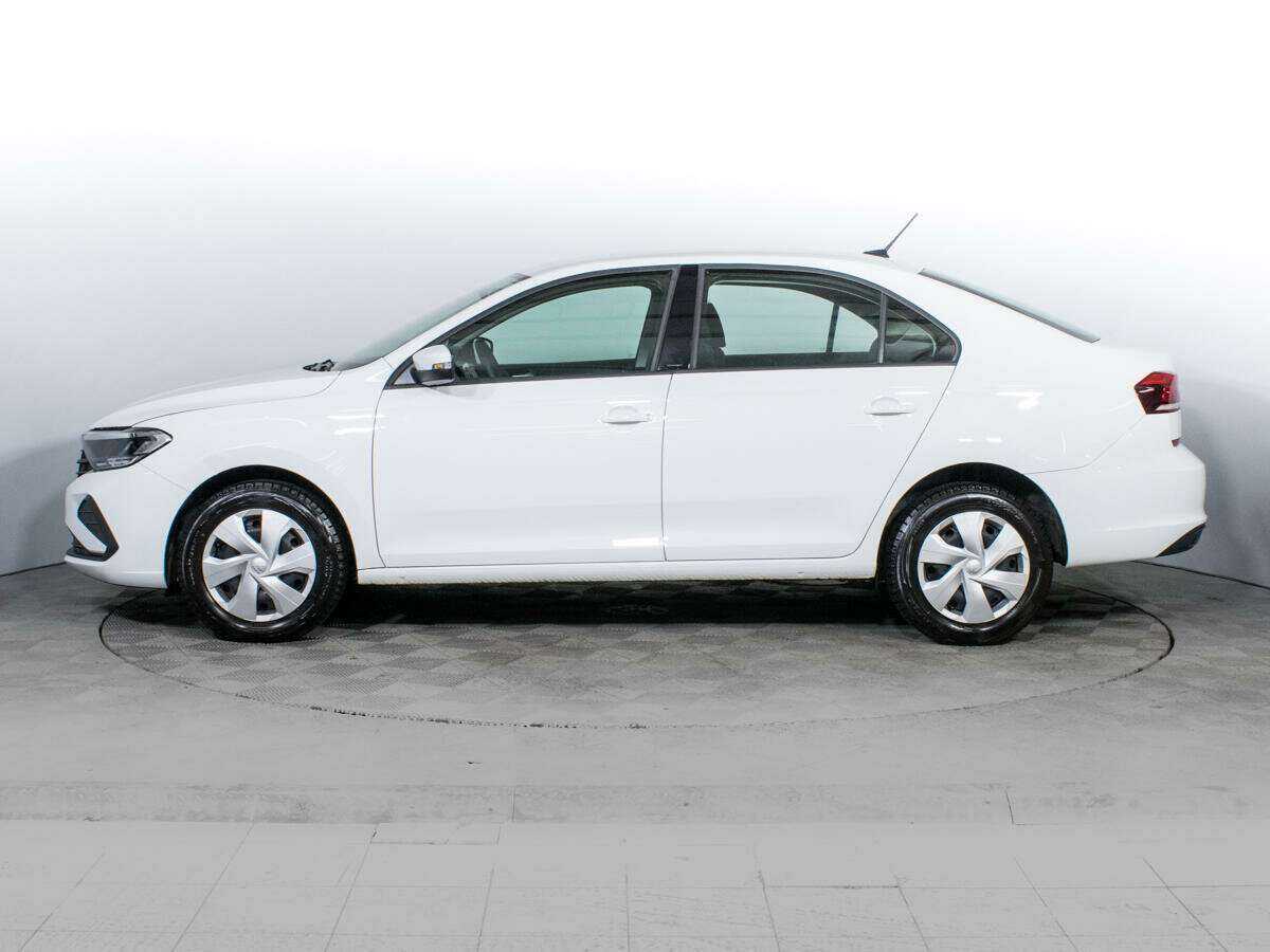 Volkswagen Polo с пробегом — 2021 год. Фото: #7