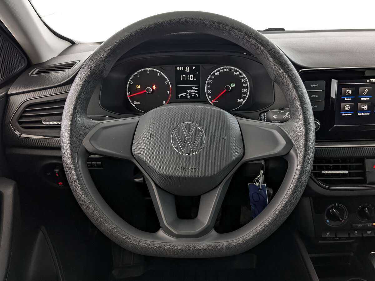 Volkswagen Polo с пробегом — 2020 год. Фото: #15