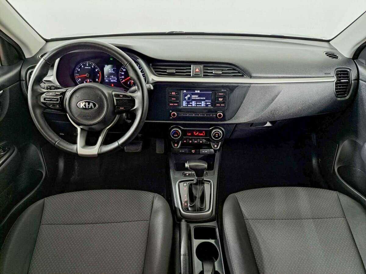 Kia Rio с пробегом — 2021 год. Фото: #13