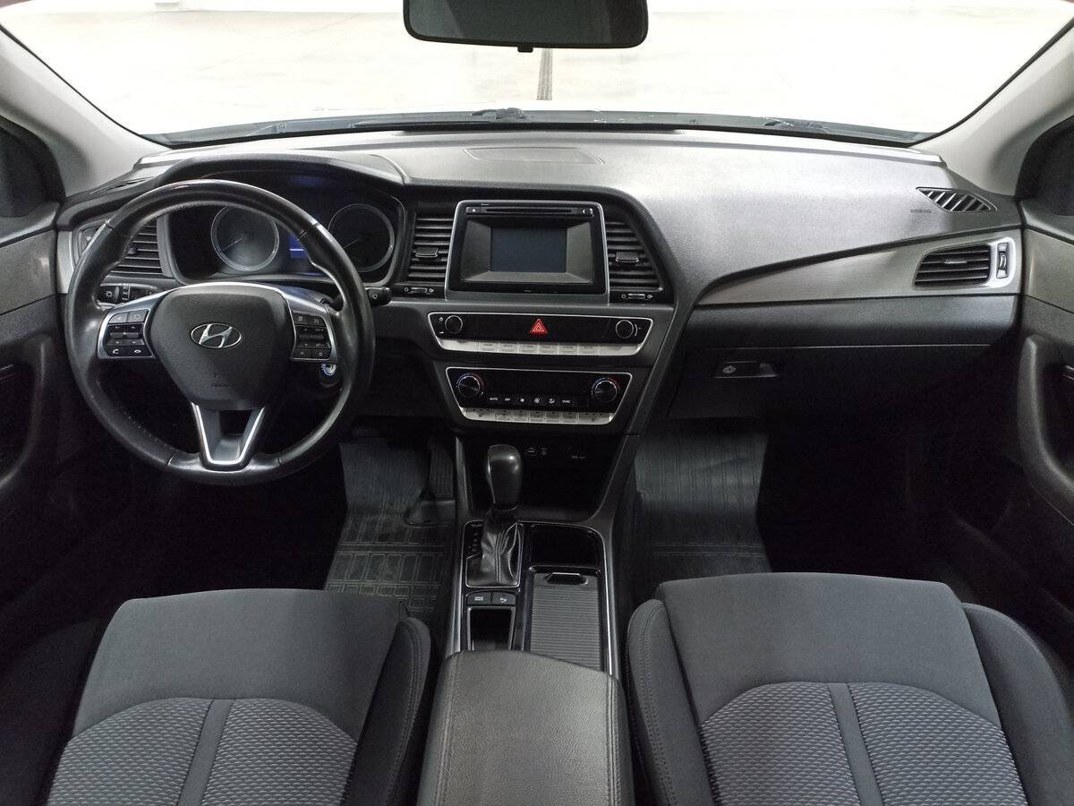 Hyundai Sonata с пробегом — 2017 год. Фото: #13