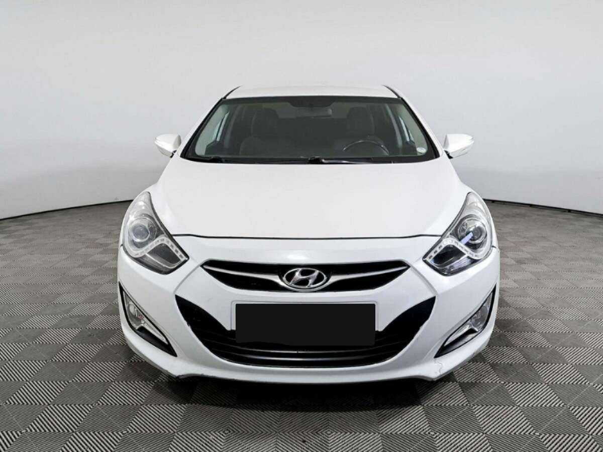 Hyundai i40 с пробегом — 2014 год. Фото: #1