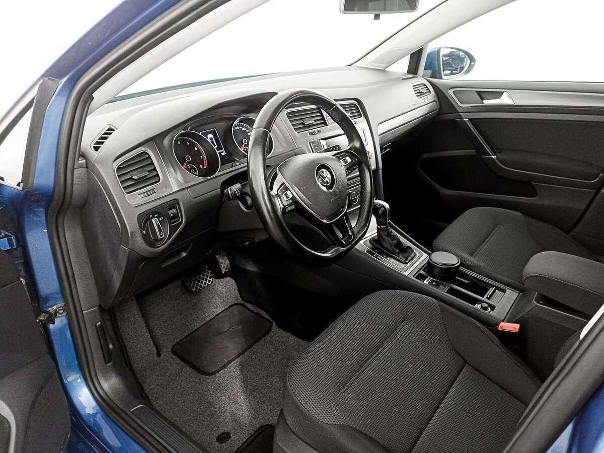 Volkswagen Golf с пробегом — 2013 год. Фото: #13