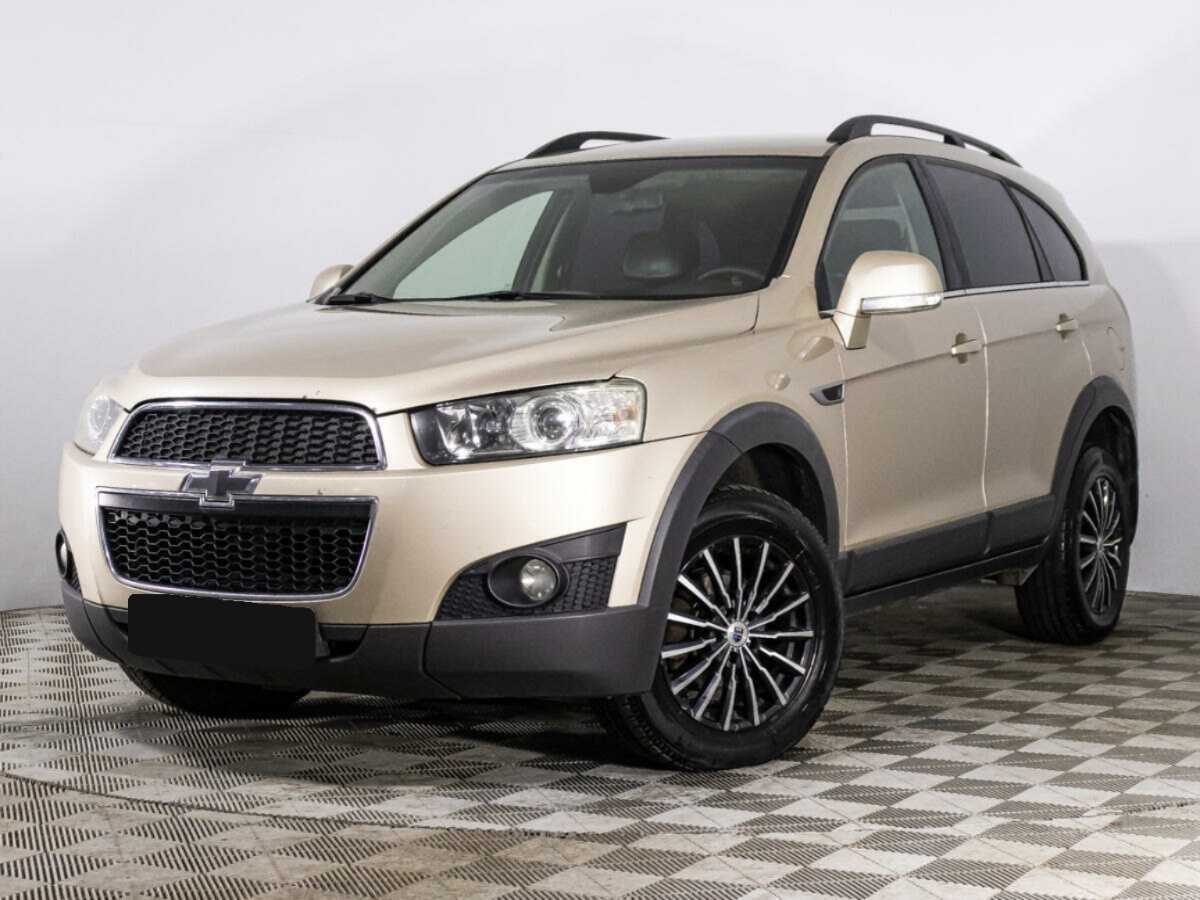 Chevrolet Captiva с пробегом — 2012 год. Фото: #0