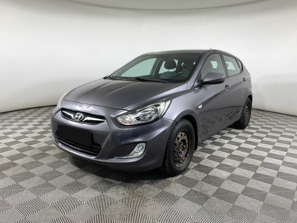Hyundai Solaris с пробегом — 2012 год. Посмотреть фото