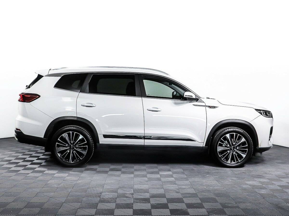 Chery Tiggo 8 Pro Max с пробегом — 2023 год. Фото: #2