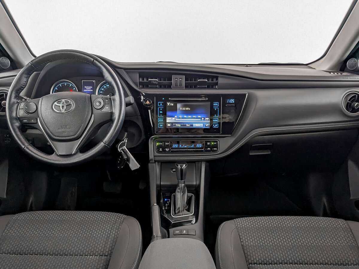 Toyota Corolla с пробегом — 2018 год. Фото: #12
