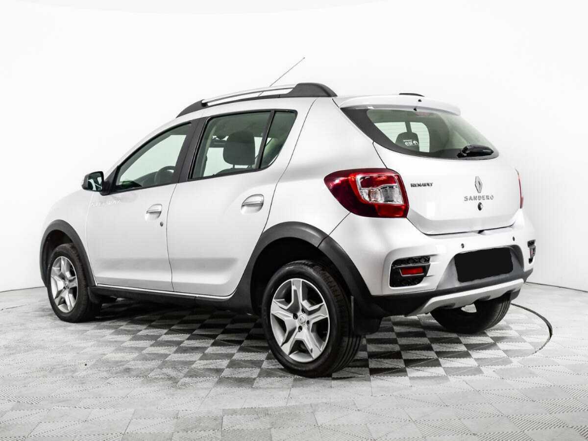 Renault Sandero с пробегом — 2018 год. Фото: #5