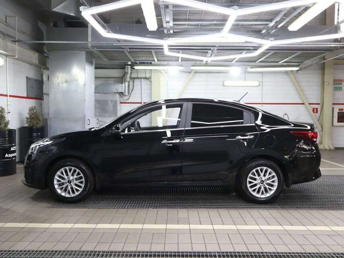 Kia Rio с пробегом — 2021 год. Фото: #4
