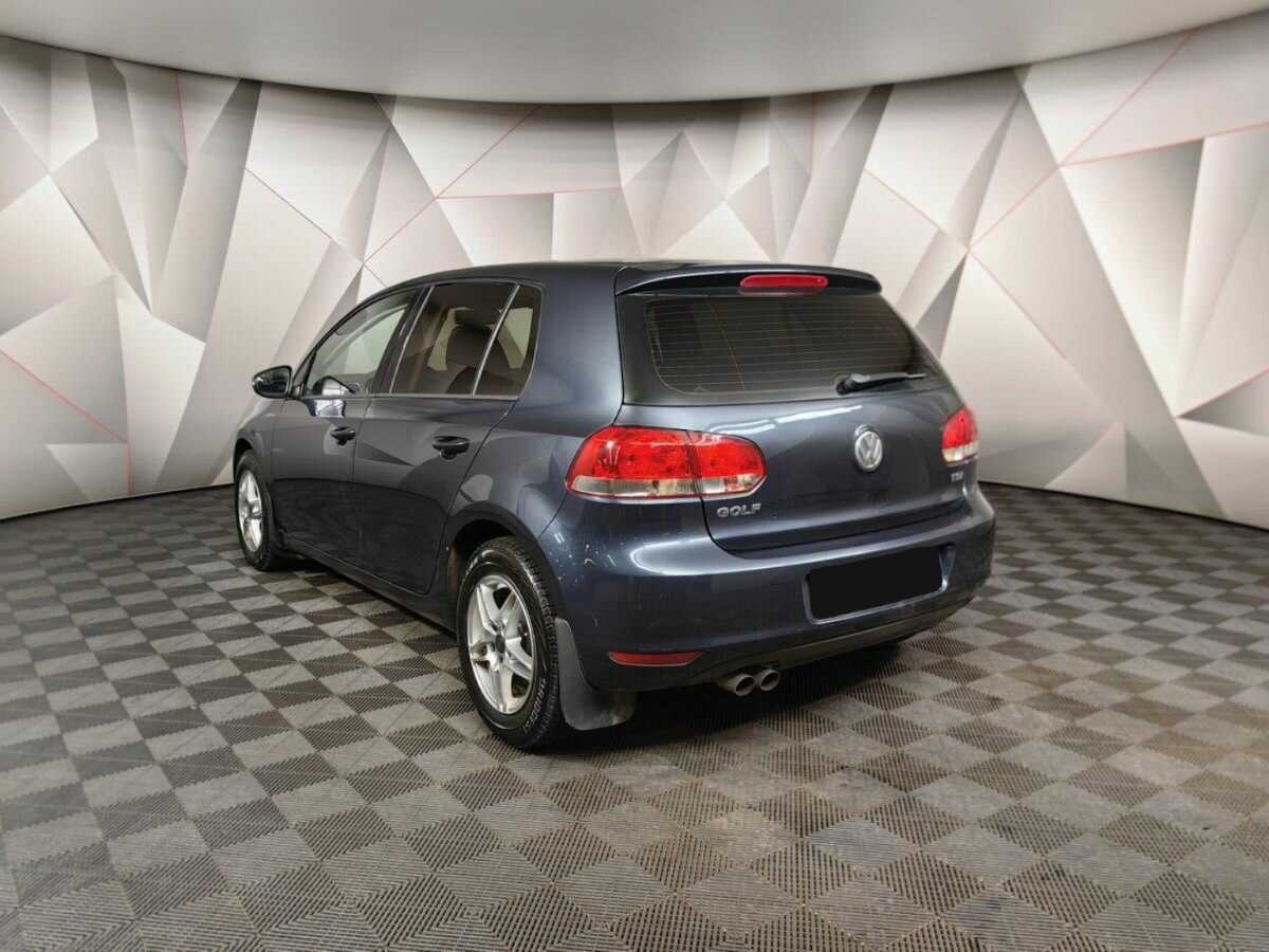 Volkswagen Golf с пробегом — 2012 год. Фото: #3