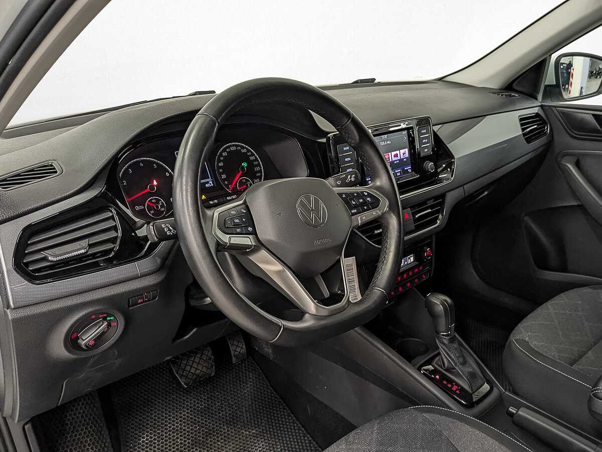 Volkswagen Polo с пробегом — 2021 год. Фото: #14