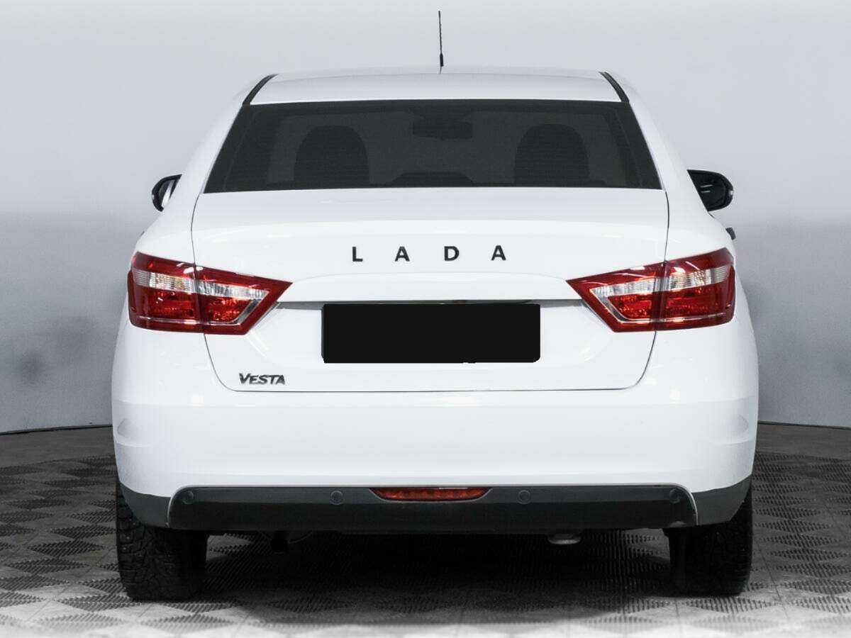 Lada (ВАЗ) Vesta с пробегом — 2019 год. Фото: #5