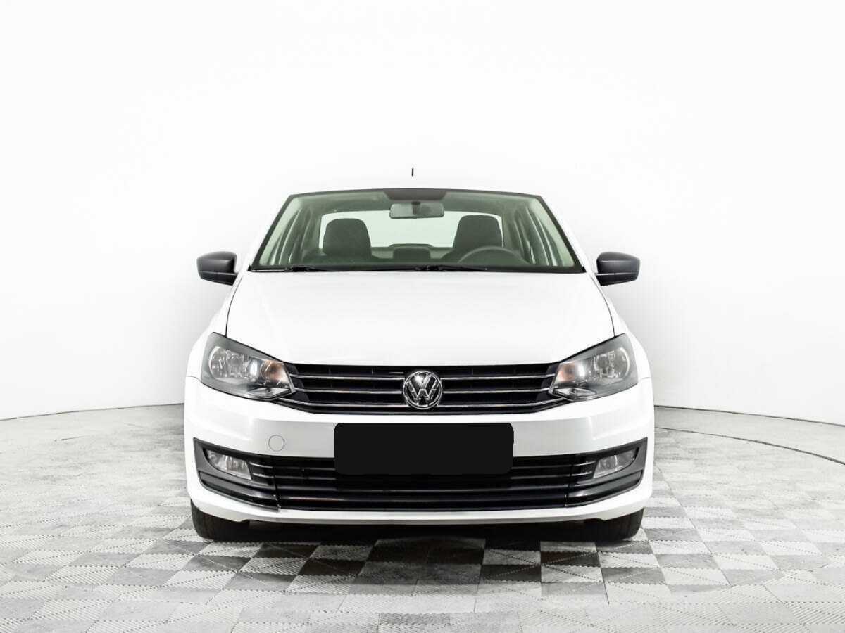 Volkswagen Polo с пробегом — 2019 год. Фото: #1