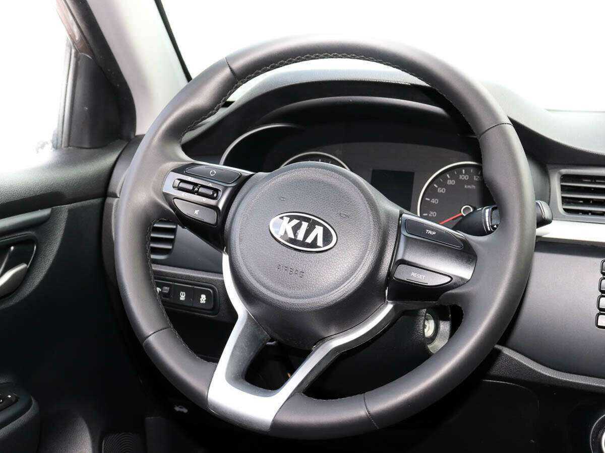 Kia Rio с пробегом — 2018 год. Фото: #12