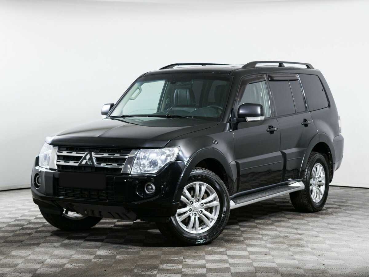 Mitsubishi Pajero с пробегом — 2013 год. Фото: #0