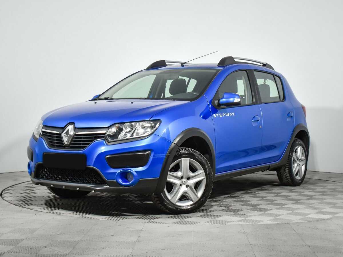 Renault Sandero с пробегом — 2017 год. Посмотреть фото