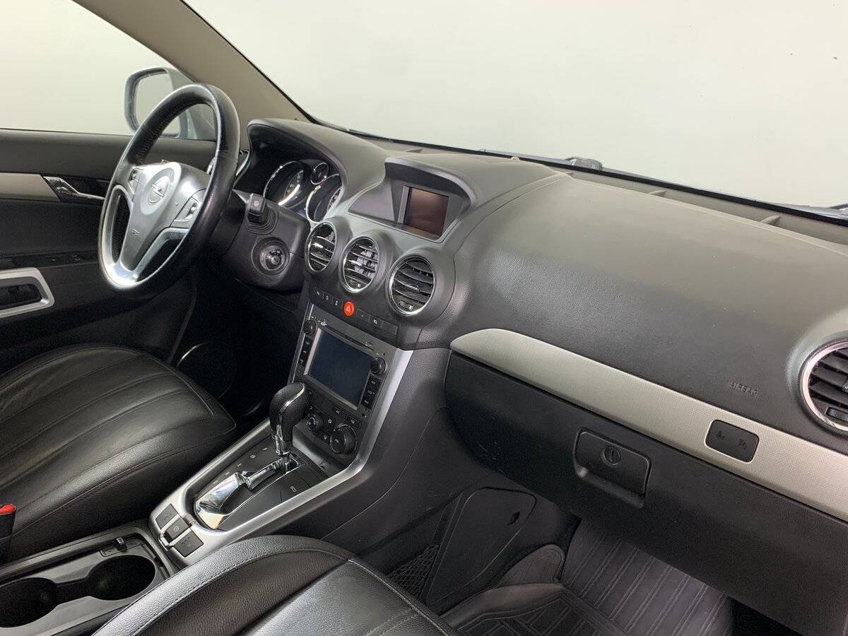 Opel Antara с пробегом — 2014 год. Фото: #12