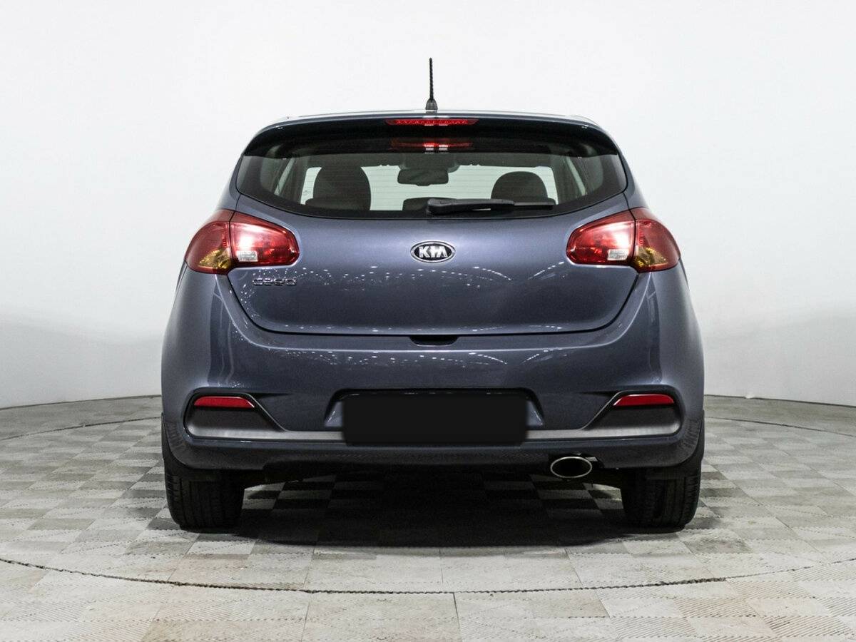 Kia Ceed с пробегом — 2015 год. Фото: #5