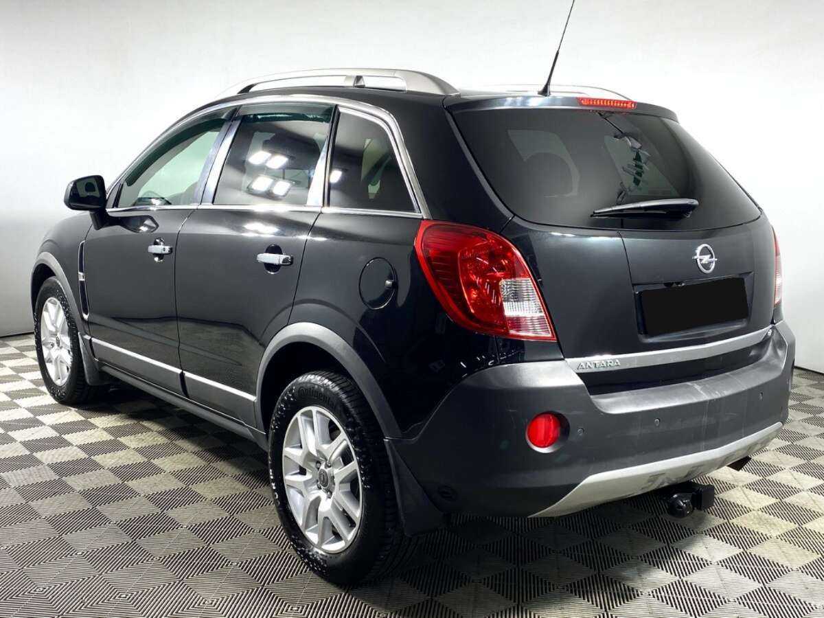 Opel Antara с пробегом — 2012 год. Фото: #6