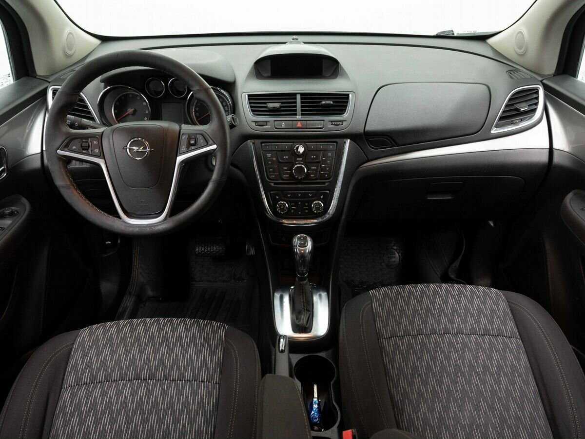Opel Mokka с пробегом — 2013 год. Фото: #13