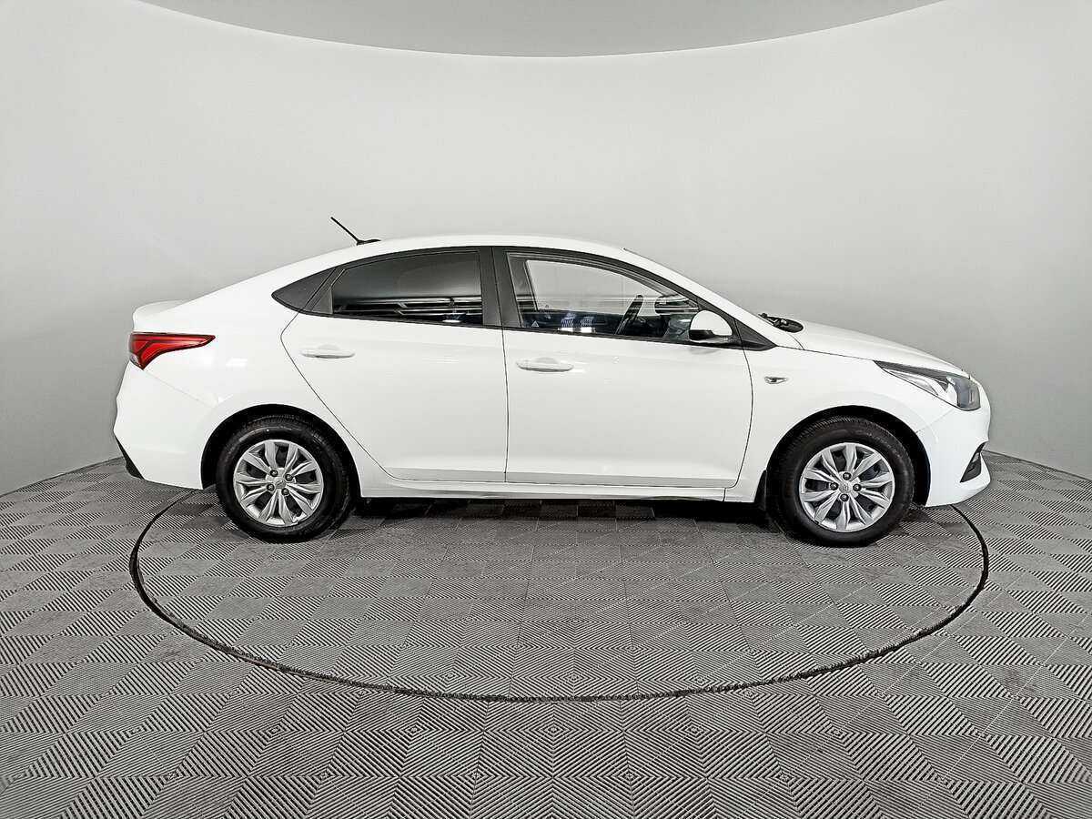 Hyundai Solaris с пробегом — 2019 год. Фото: #3