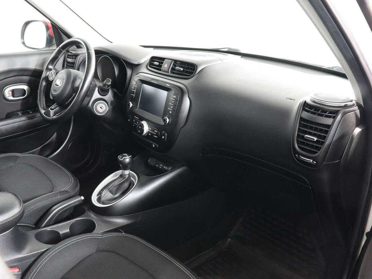 Kia Soul с пробегом — 2017 год. Фото: #9