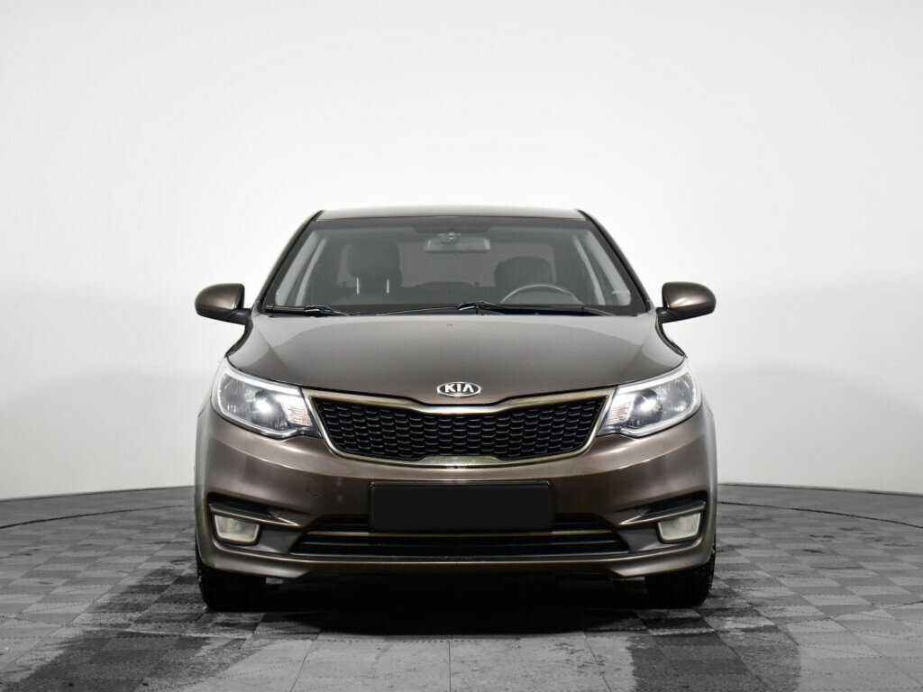 Kia Rio с пробегом — 2016 год. Фото: #1