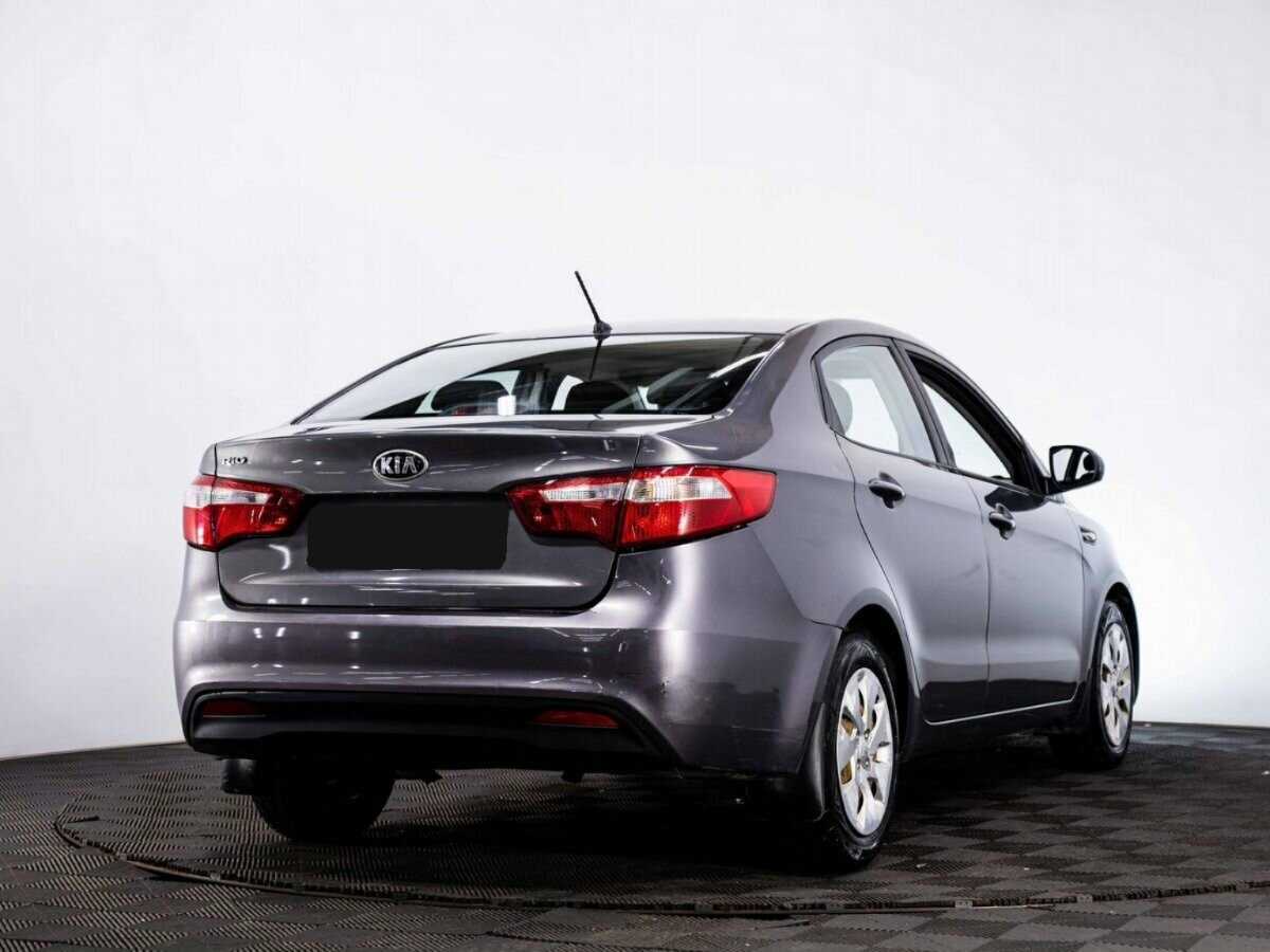 Kia Rio с пробегом — 2014 год. Фото: #5