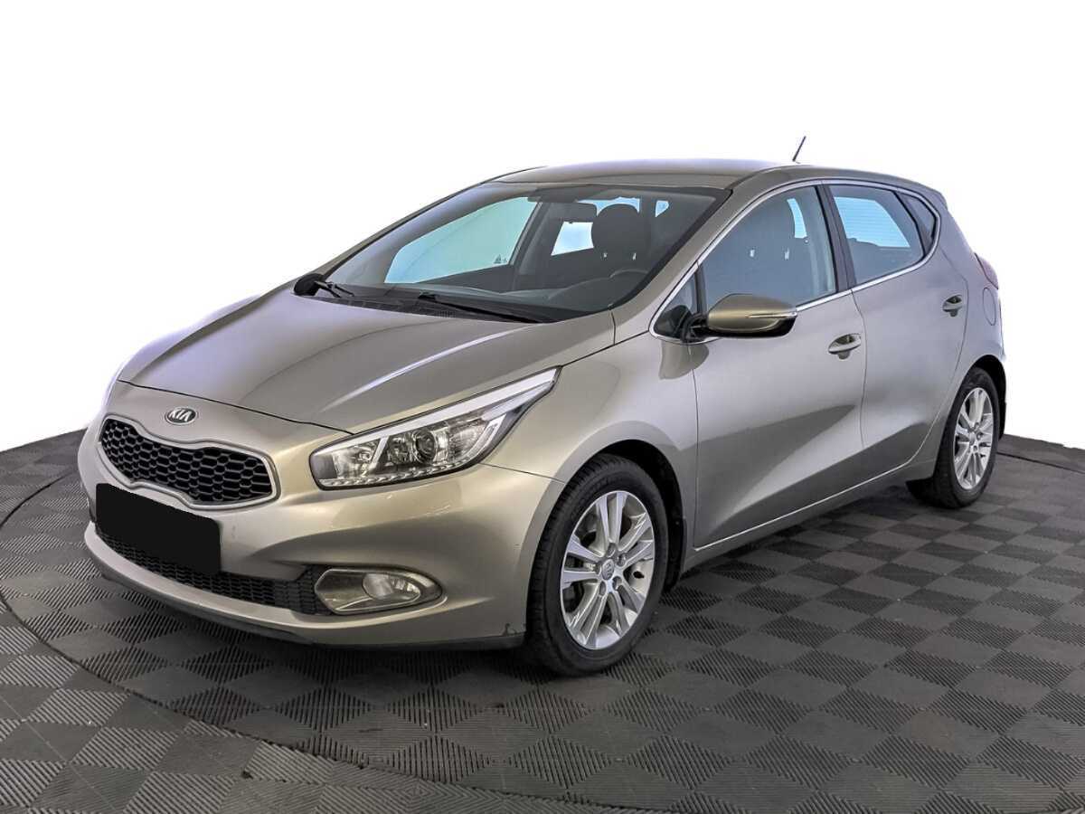 Kia Ceed с пробегом — 2014 год. Фото: #0