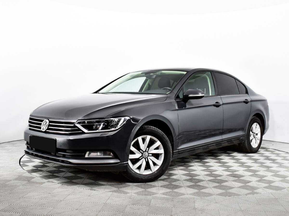 Volkswagen Passat с пробегом — 2017 год. Фото: #0