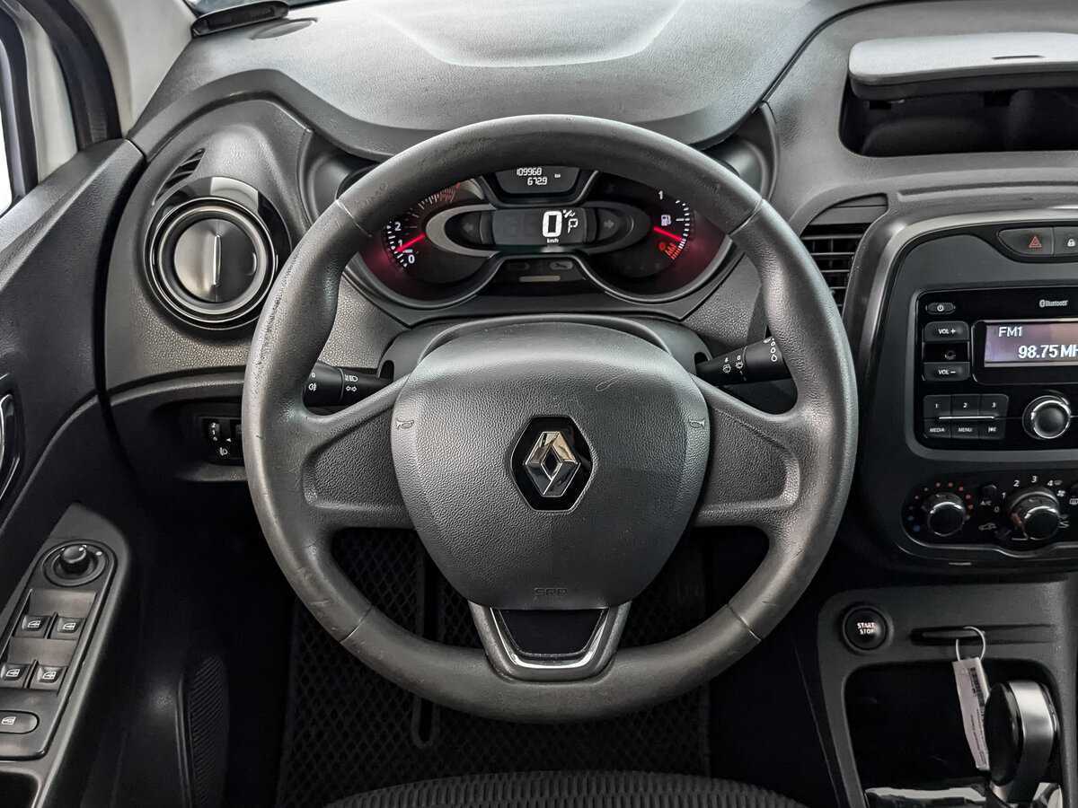 Renault Kaptur с пробегом — 2018 год. Фото: #17