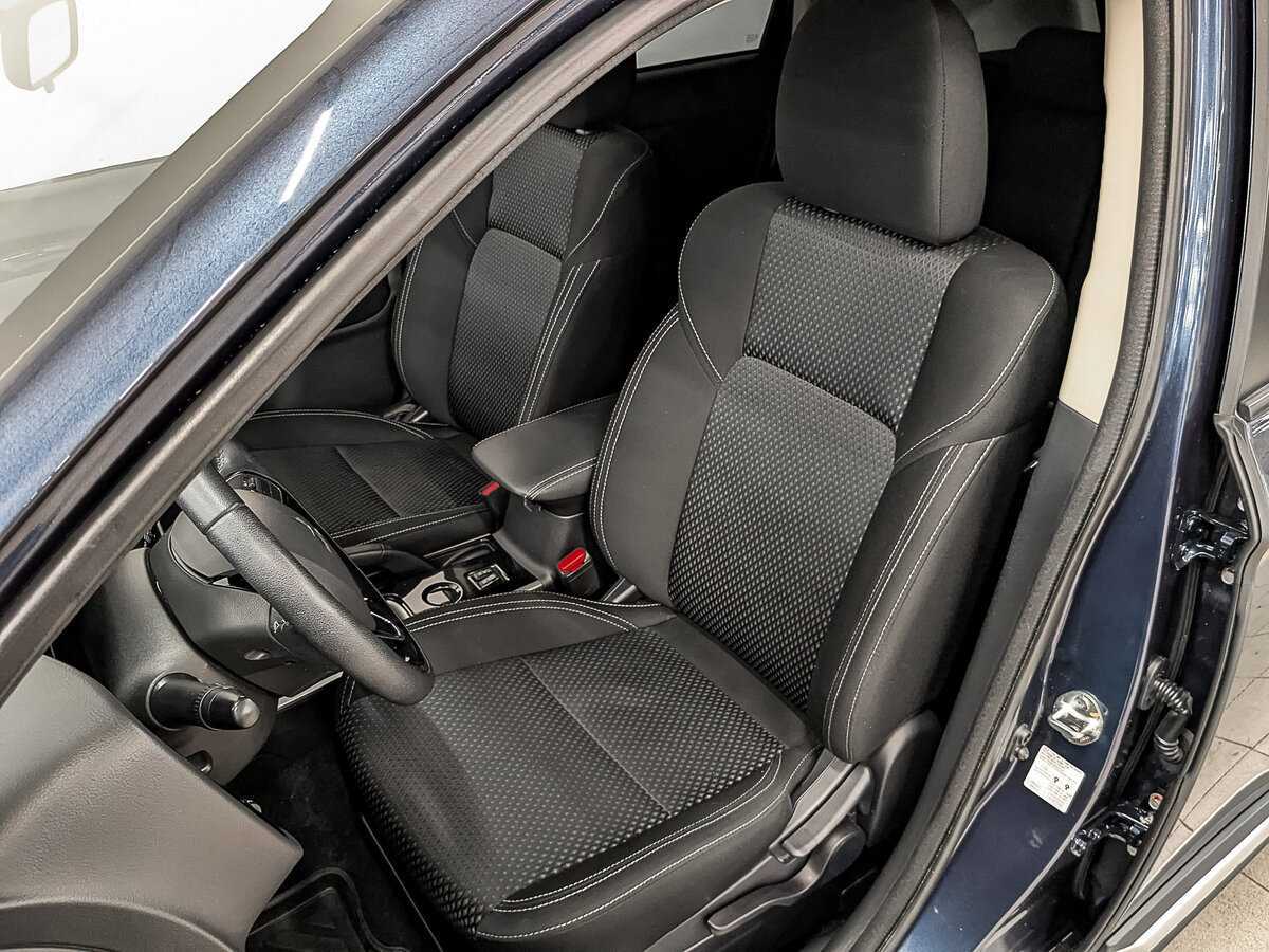 Mitsubishi Outlander с пробегом — 2019 год. Фото: #17