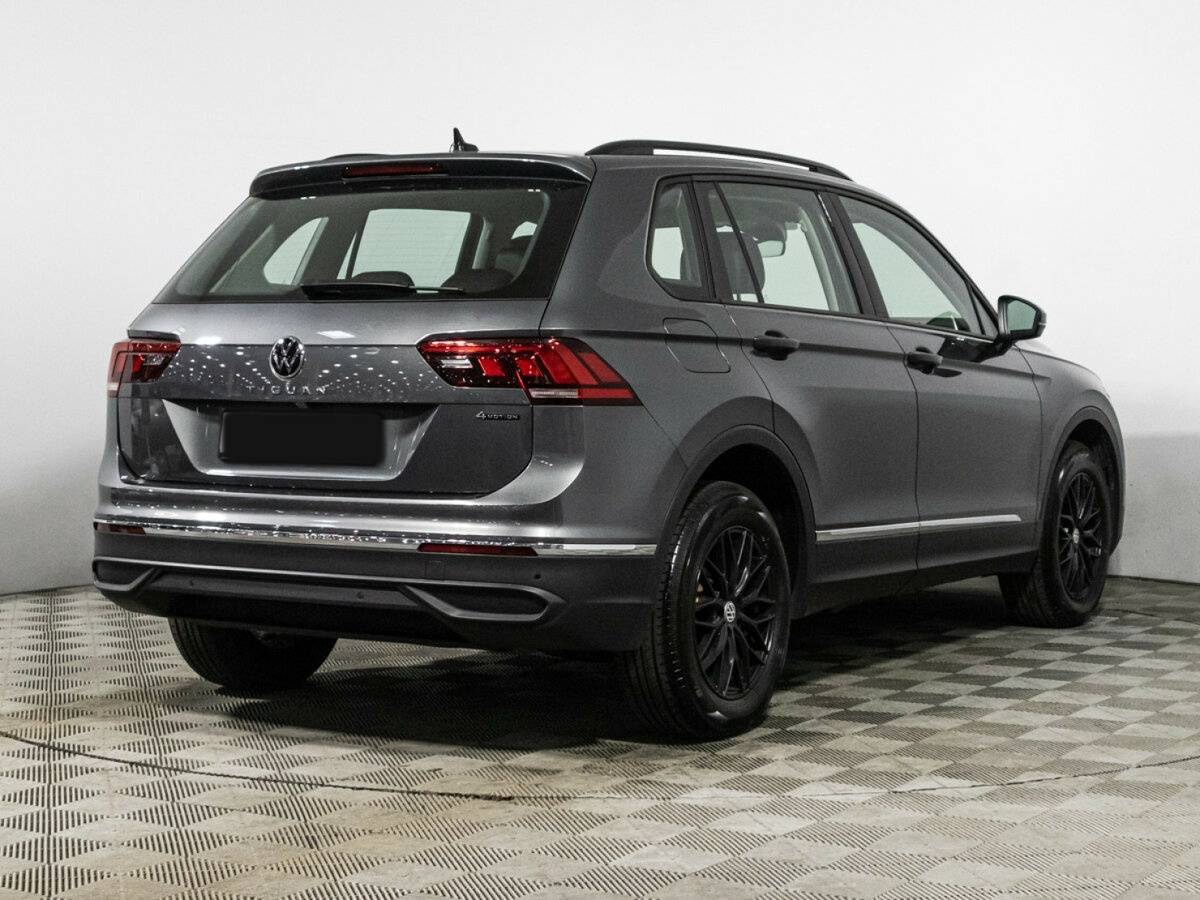 Volkswagen Tiguan с пробегом — 2021 год. Фото: #4